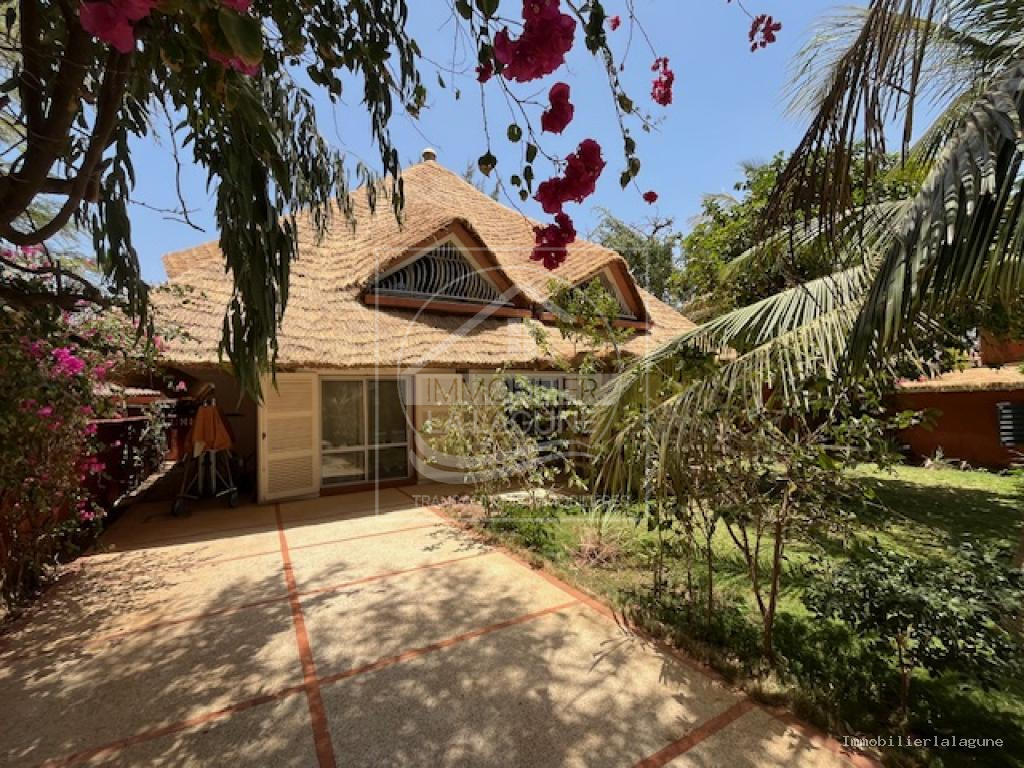 Agence Immobilière Saly Sénégal - V3271 - Villa à NGAPAROU - V3271 villa a vendre ngaparou senegal