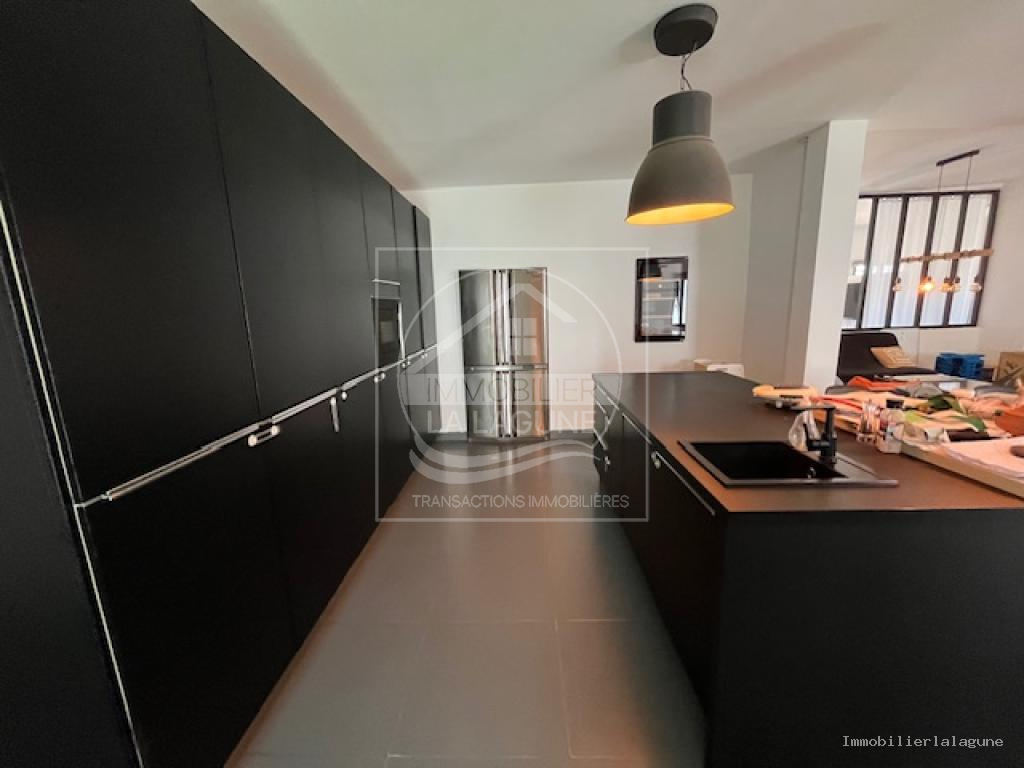 Agence Immobilière Saly Sénégal - C3274 - Commerce à SALY - C3274 bâtiment a vendre a saly