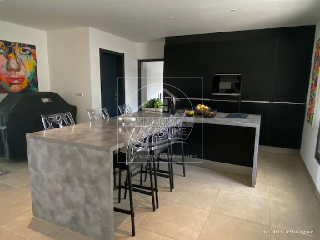 Agence Immobilière Saly Sénégal - V3272 - Villa à NGUERIGNE - V3272 villa neuve a vendre nguerigne senegal