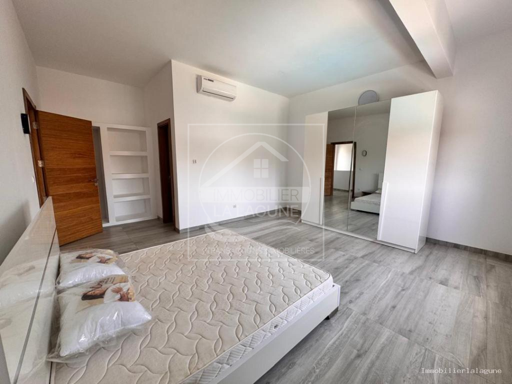 Agence Immobilière Saly Sénégal - V3278 - Villa à NGAPAROU - 8 villa a vendre ngaparou senegal