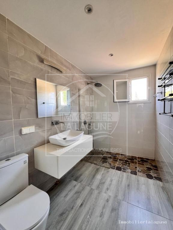 Agence Immobilière Saly Sénégal - V3278 - Villa à NGAPAROU - V3278 villa a vendre ngaparou senegal
