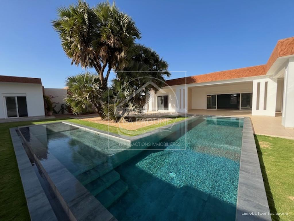 Agence Immobilière Saly Sénégal - V3279 - Villa à NGUERIGNE - V3279 villa a vendre nguerigne senegal