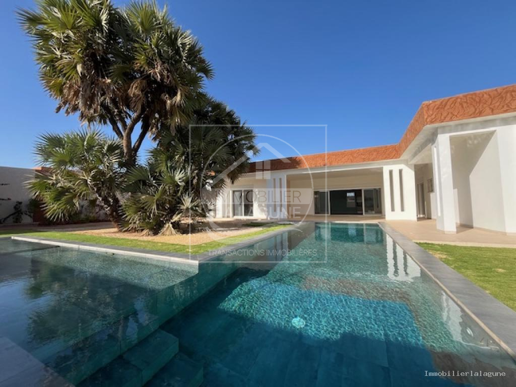 Agence Immobilière Saly Sénégal - V3279 - Villa à NGUERIGNE - V3279 villa a vendre nguerigne senegal