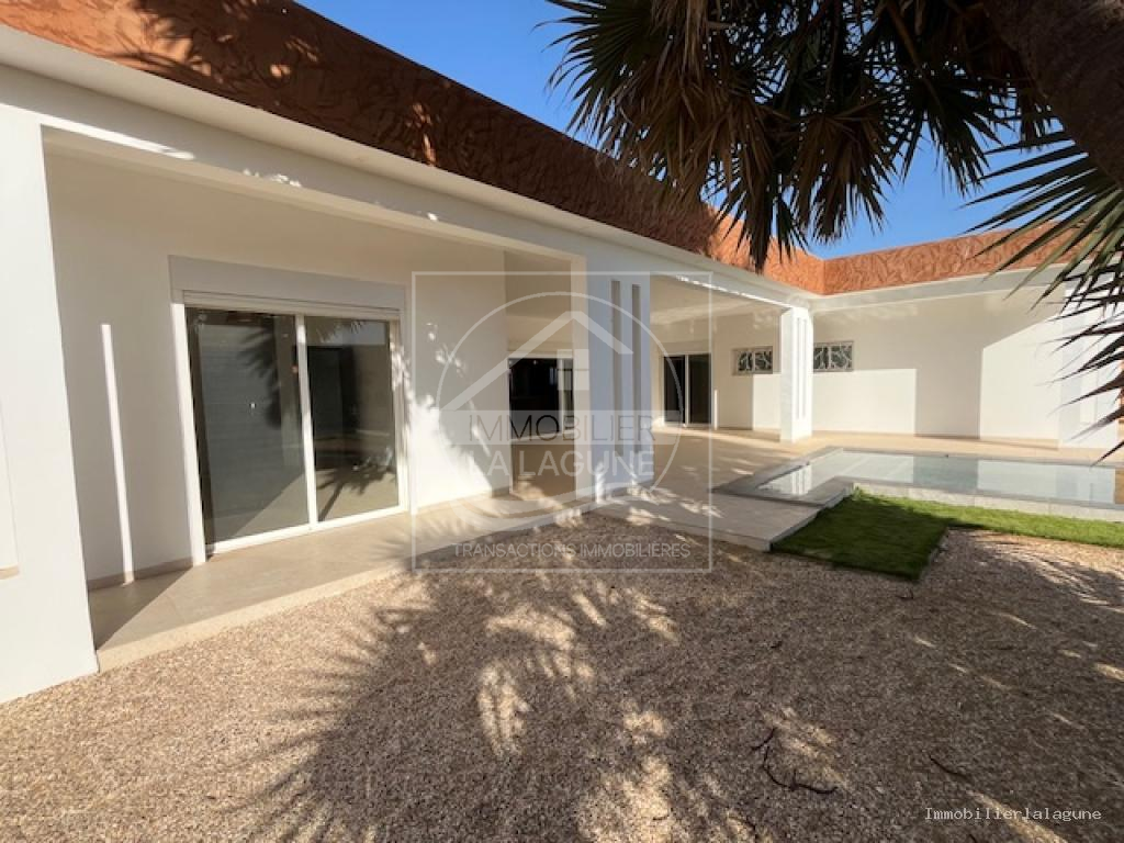 Agence Immobilière Saly Sénégal - V3279 - Villa à NGUERIGNE - V3279 villa a vendre nguerigne senegal