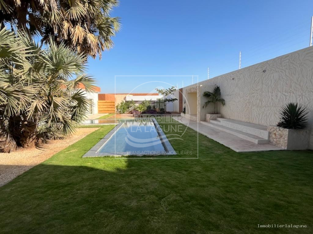 Agence Immobilière Saly Sénégal - V3279 - Villa à NGUERIGNE - V3279 villa a vendre nguerigne senegal