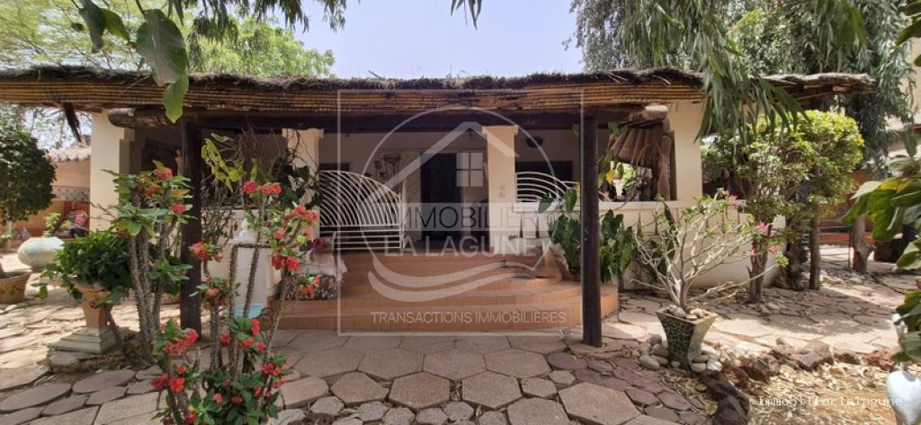 Agence Immobilière Saly Sénégal - V3281 - Villa à MBOUR - V3281-villa-a-vendre-a-mbour-senegal