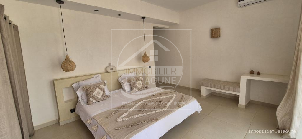 Agence Immobilière Saly Sénégal - V3284 - Villa à NGUERIGNE - V3284-villa-a-vendre-a-nguerigne-senegal-avec-piscine