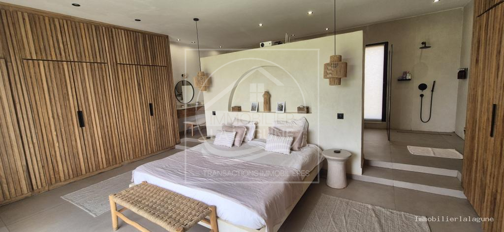 Agence Immobilière Saly Sénégal - V3285 - Villa à NGUERIGNE - V3285-villa-a-vendre-a-nguerigne-senegal-avec-piscine