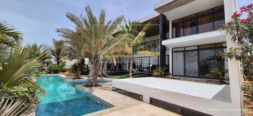 Agence Immobilière Saly Sénégal - V3283 - Villa à NGUERIGNE - V3283-villa-a-vendre-a-nguerigne-senegal-neuve