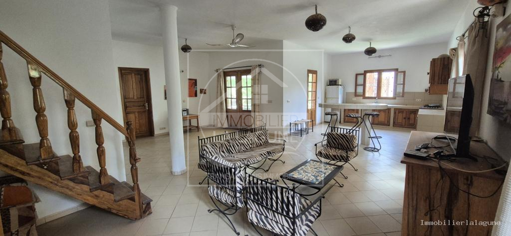 Agence Immobilière Saly Sénégal - V3292 - Villa à SALY - V3292-villa-a-vendre-a-saly-senegal