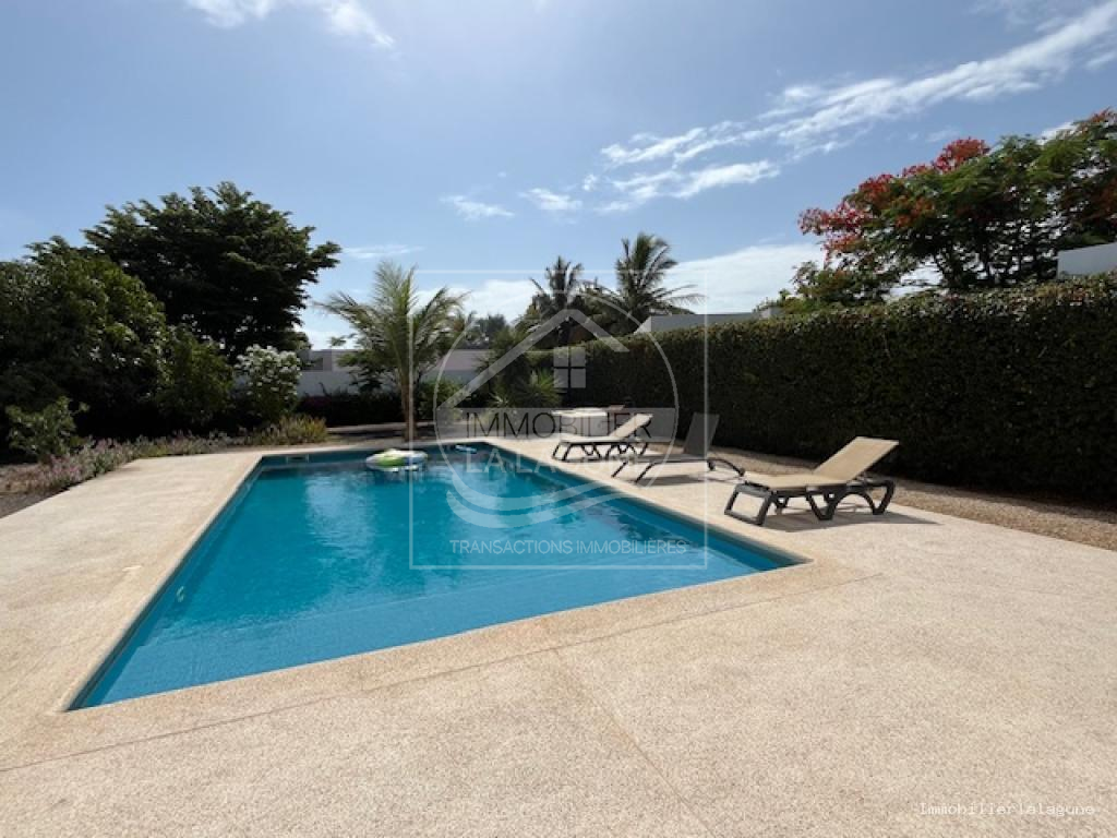 Agence Immobilière Saly Sénégal - V3276 - Villa à NGAPAROU - V3276 villa a vendre ngaparou senegal