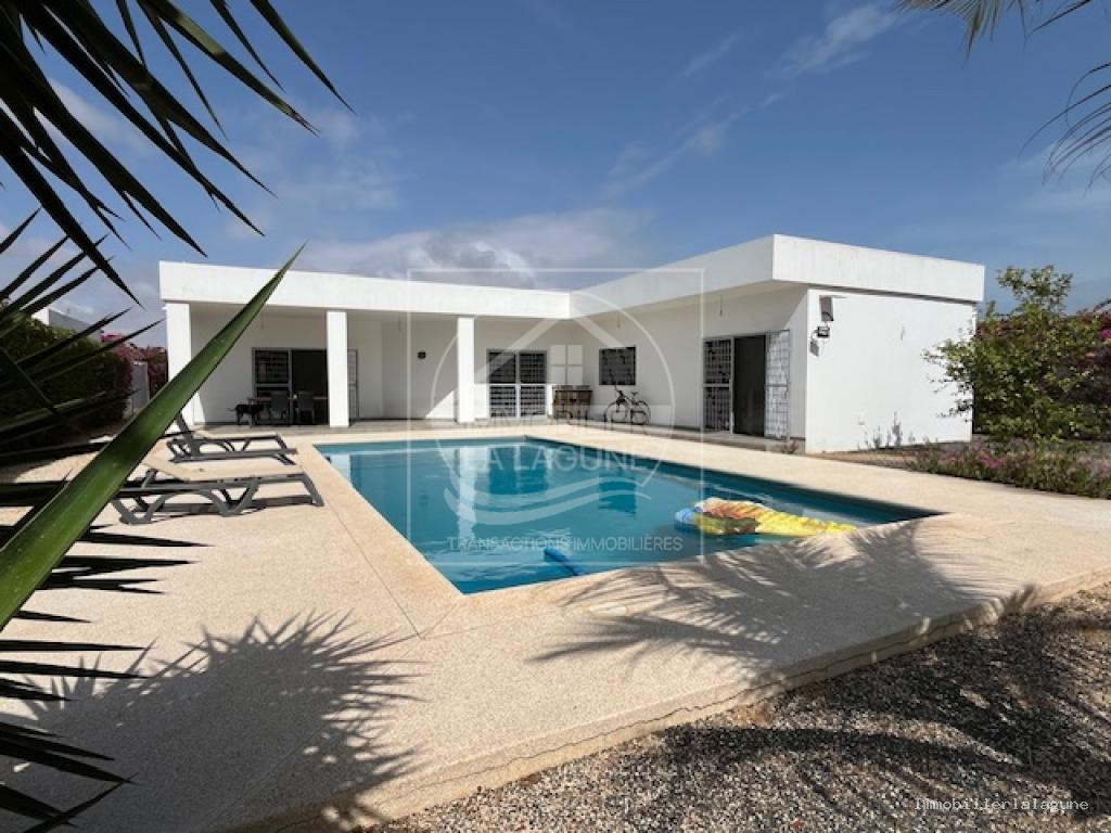 Agence Immobilière Saly Sénégal - V3276 - Villa à NGAPAROU - V3276 villa a vendre ngaparou senegal