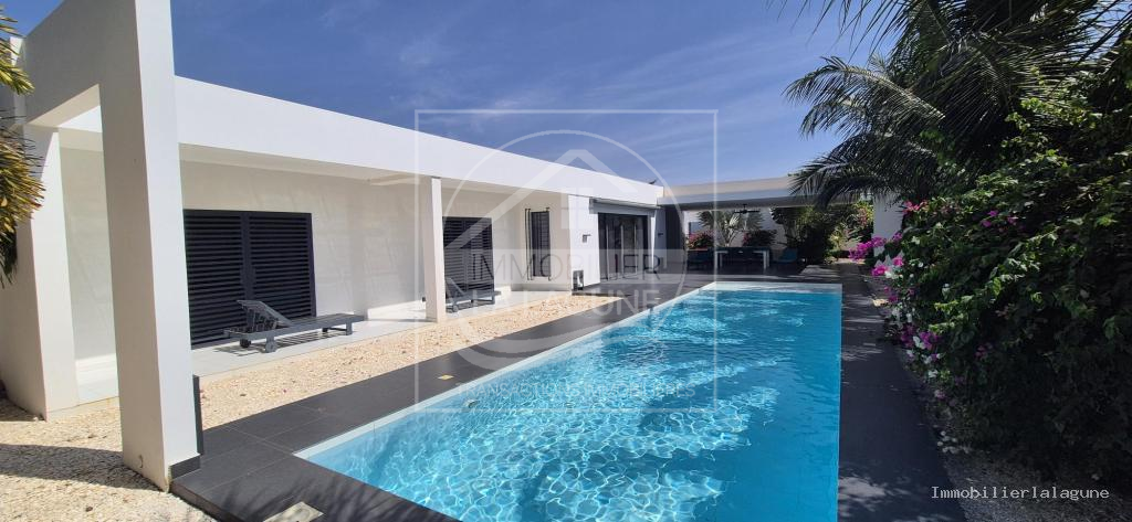 Agence Immobilière Saly Sénégal - V2770 - Villa à SALY - V2770-villa-a-vendre-a-saly-en-residence-avec-piscine-senegal
