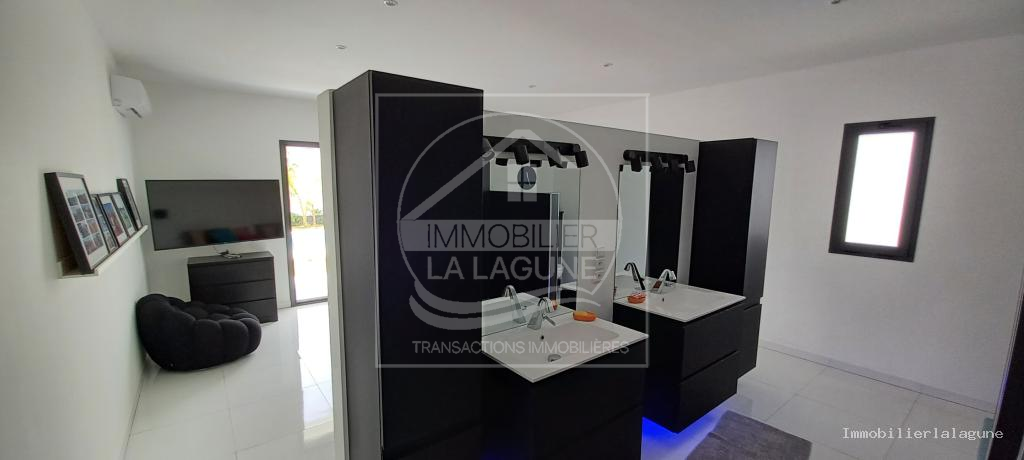 Agence Immobilière Saly Sénégal - V2770 - Villa à SALY - V2770-villa-a-vendre-a-saly-en-residence-avec-piscine-senegal