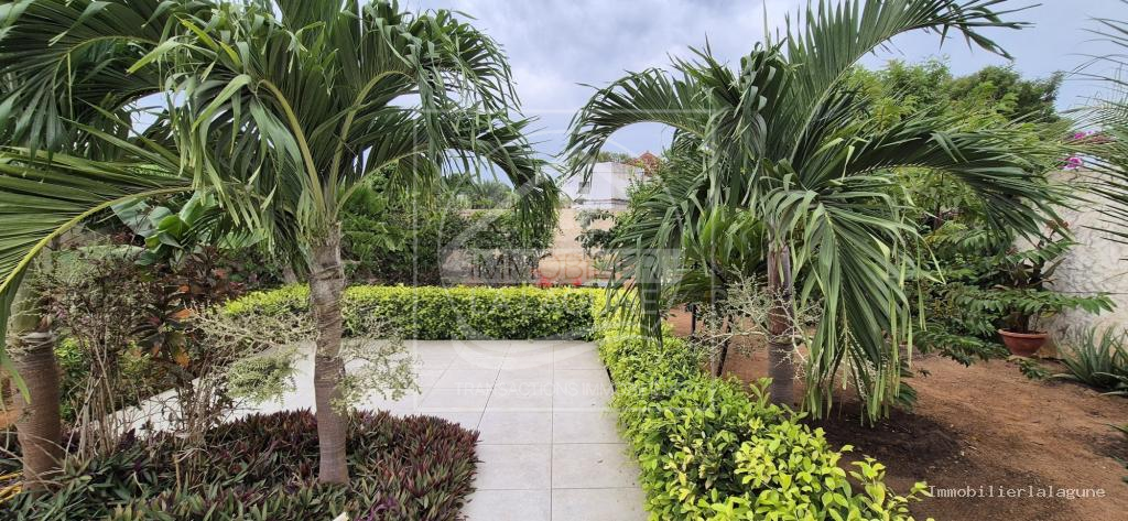 Agence Immobilière Saly Sénégal - V3310 - Villa à NGUERIGNE - V3310 villa a vendre nguerigne senegal