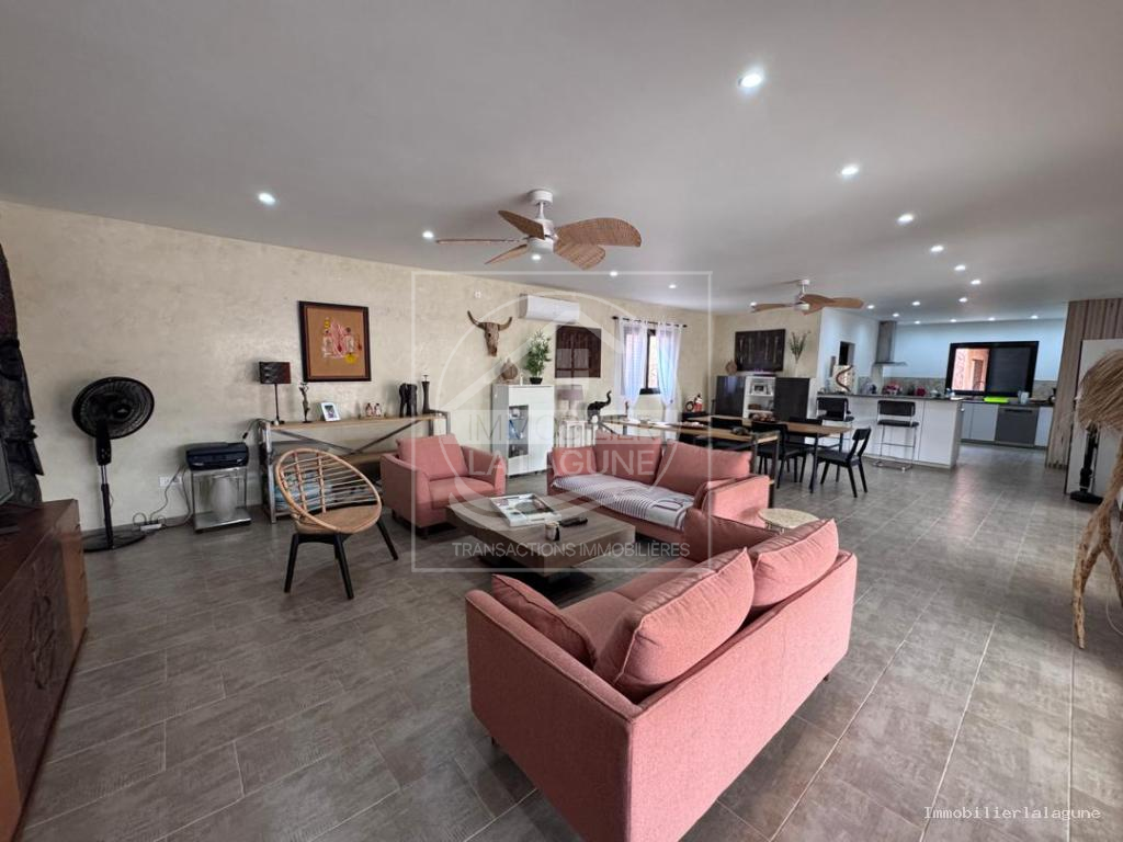 Agence Immobilière Saly Sénégal - V3316 - Villa à NGAPAROU - V3316 villa a vendre ngaparou senegal