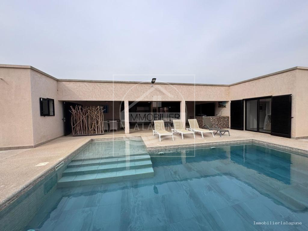 Agence Immobilière Saly Sénégal - V3316 - Villa à NGAPAROU - V3316 villa a vendre ngaparou senegal