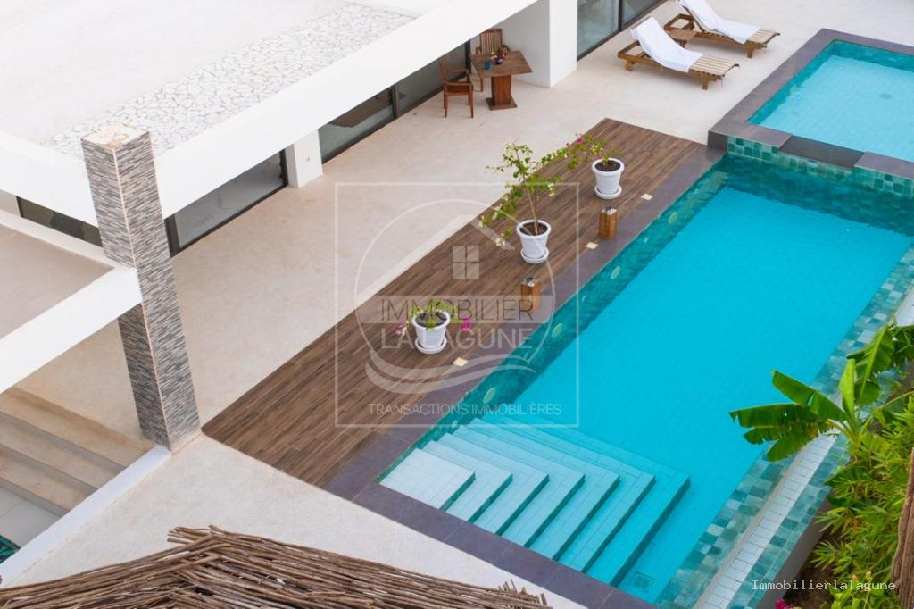 Agence Immobilière Saly Sénégal - V3318 - Villa à NIANING - V3318 villa a vendre pointe sarene senegal