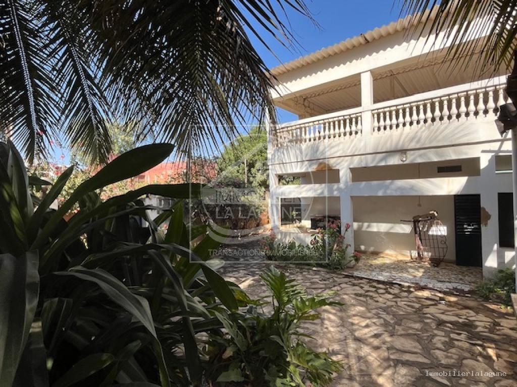 Agence Immobilière Saly Sénégal - V3329 - Villa à SOMONE - V3329 villa somone senegal à rénover