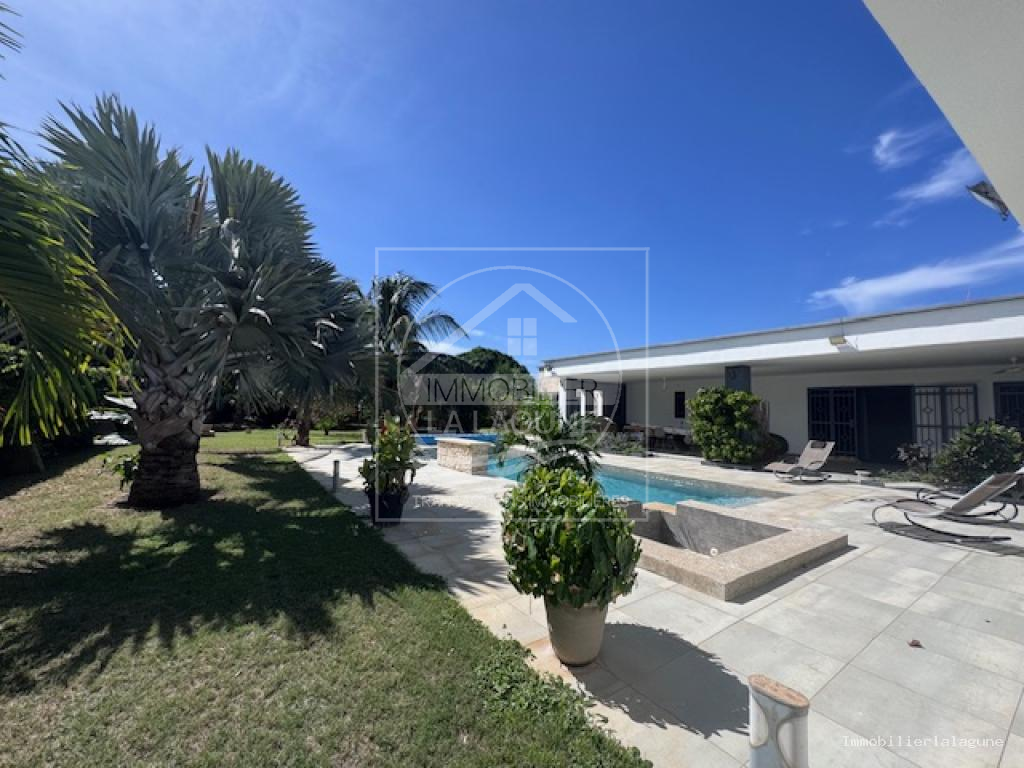 Agence Immobilière Saly Sénégal - V3304 - Villa à NGAPAROU - V3304 villa a vendre ngaparou senegal