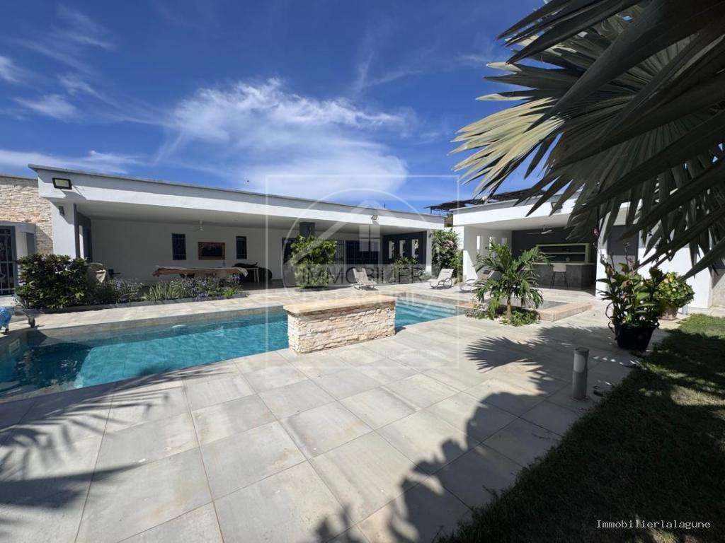 Agence Immobilière Saly Sénégal - V3304 - Villa à NGAPAROU - V3304 villa a vendre ngaparou senegal