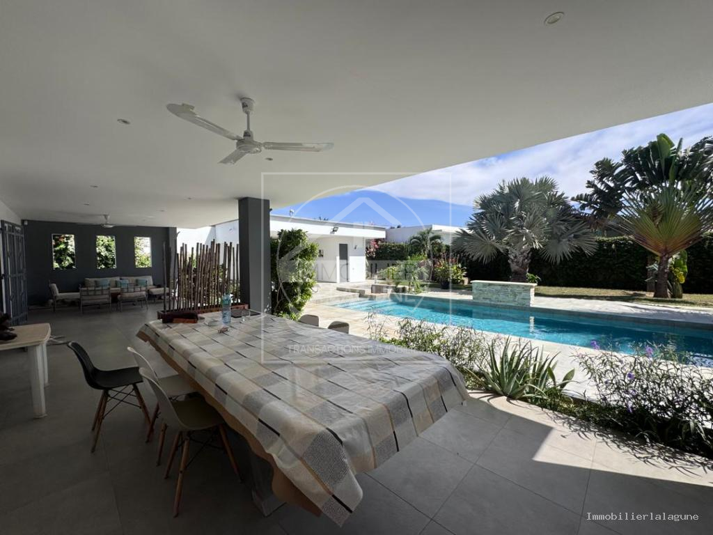 Agence Immobilière Saly Sénégal - V3304 - Villa à NGAPAROU - V3304 villa a vendre ngaparou senegal