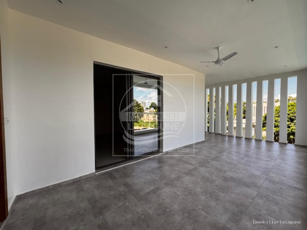 Agence Immobilière Saly Sénégal - V3333 - Villa à NGAPAROU - V3333 villa a vendre ngaparou senegal