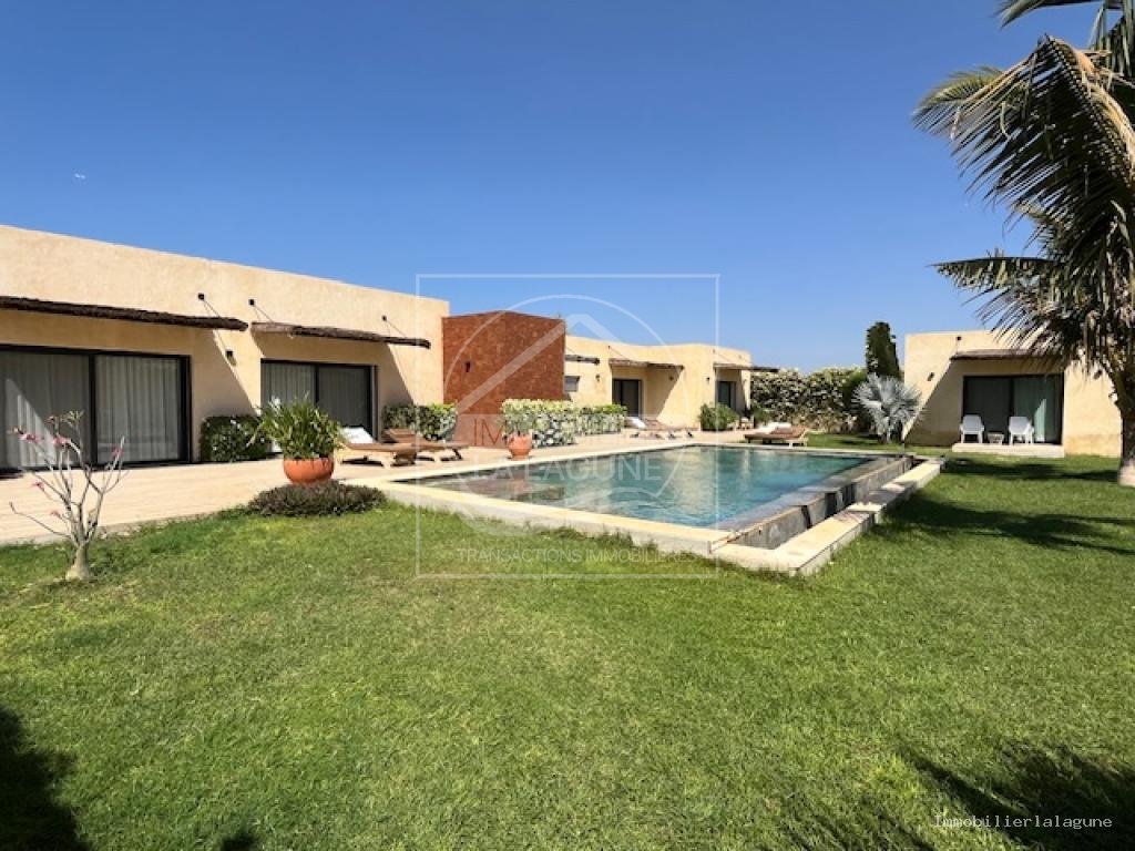 Agence Immobilière Saly Sénégal - V3196 - Villa à NGAPAROU - V3196 villa a vendre ngaparou senegal