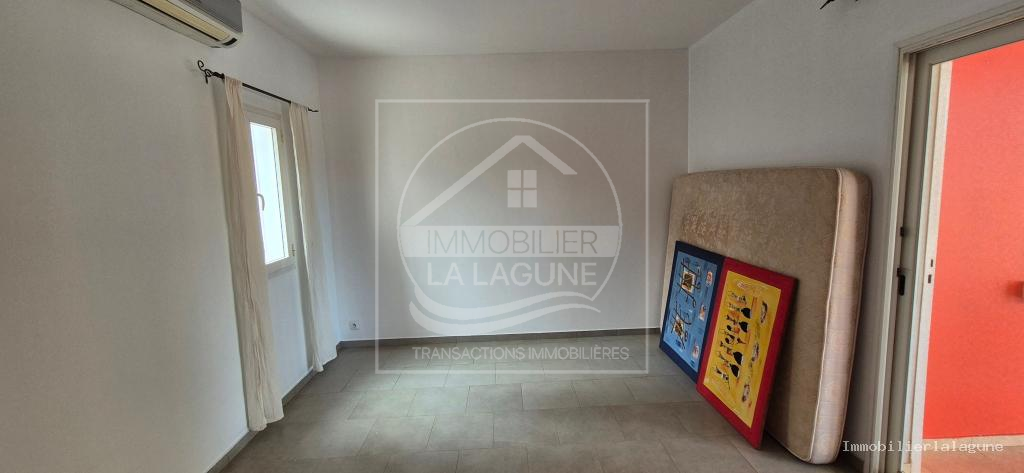 Agence Immobilière Saly Sénégal - V3151 - Villa à NGAPAROU - Chambre 3 de la villa avec piscine à vendre à Ngaparou, Petite Côte Sénégal — Agence Immobilier La Lagune
