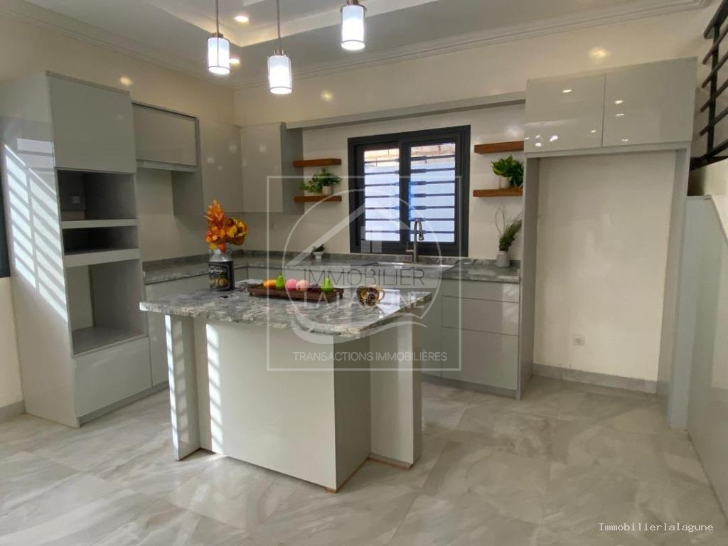 Agence Immobilière Saly Sénégal - V3339 - Villa à NGAPAROU - V3339 villa a vendre ngaparou senegal