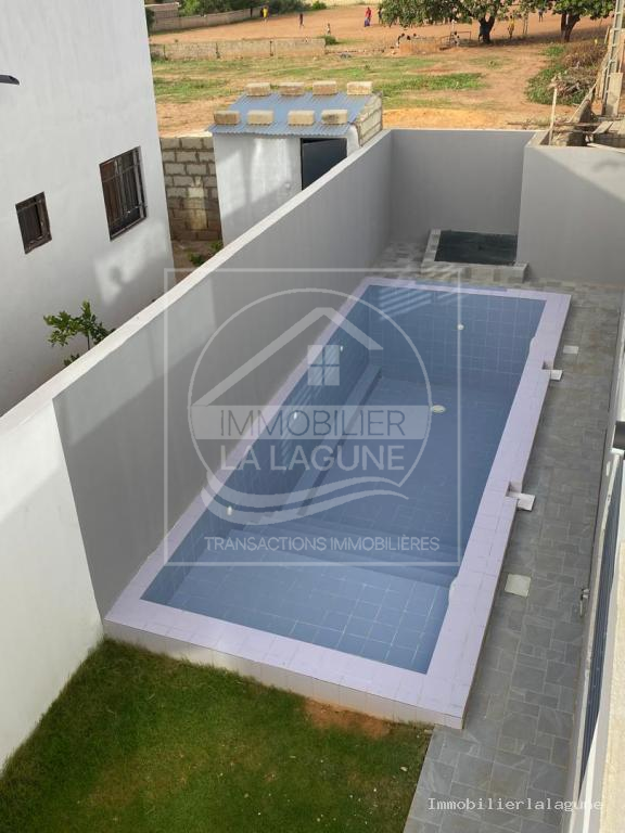 Agence Immobilière Saly Sénégal - V3339 - Villa à NGAPAROU - Villa avec piscine à vendre à Ngaparou, Petite Côte Sénégal — Agence Immobilier La Lagune