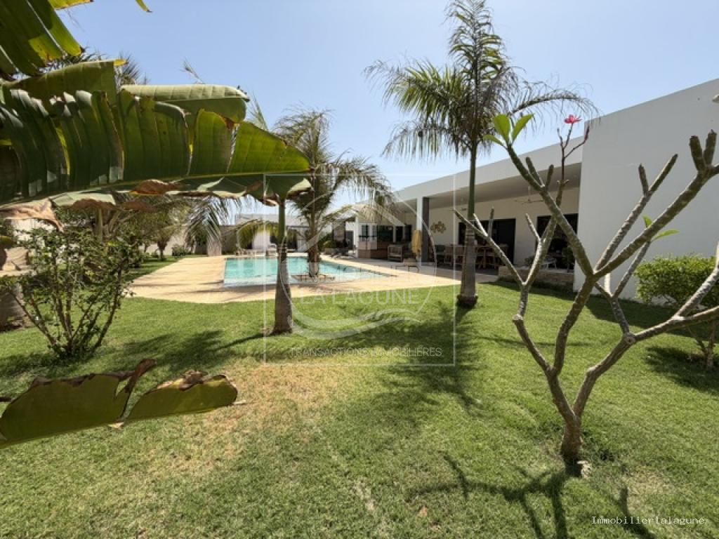 Agence Immobilière Saly Sénégal - V3350 - Villa à NGUERIGNE - V3350 villa a vendre nguerigne senegal