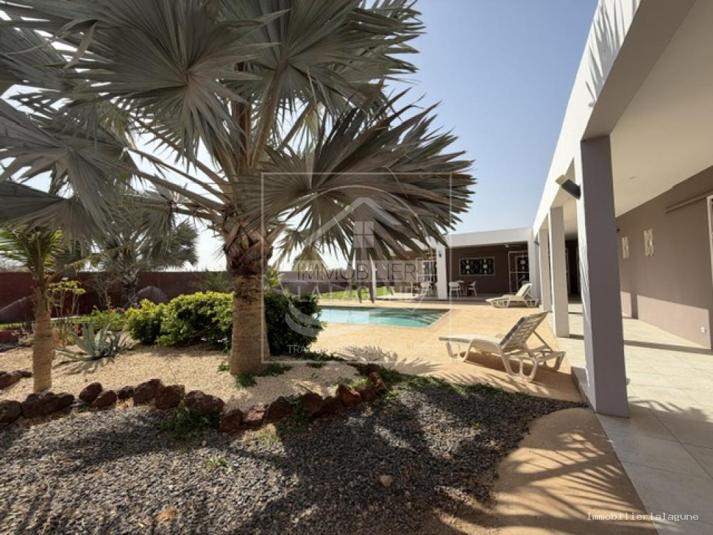 Agence Immobilière Saly Sénégal - V3351 - Villa à NGAPAROU - V3351 villa a vendre ngaparou senegal