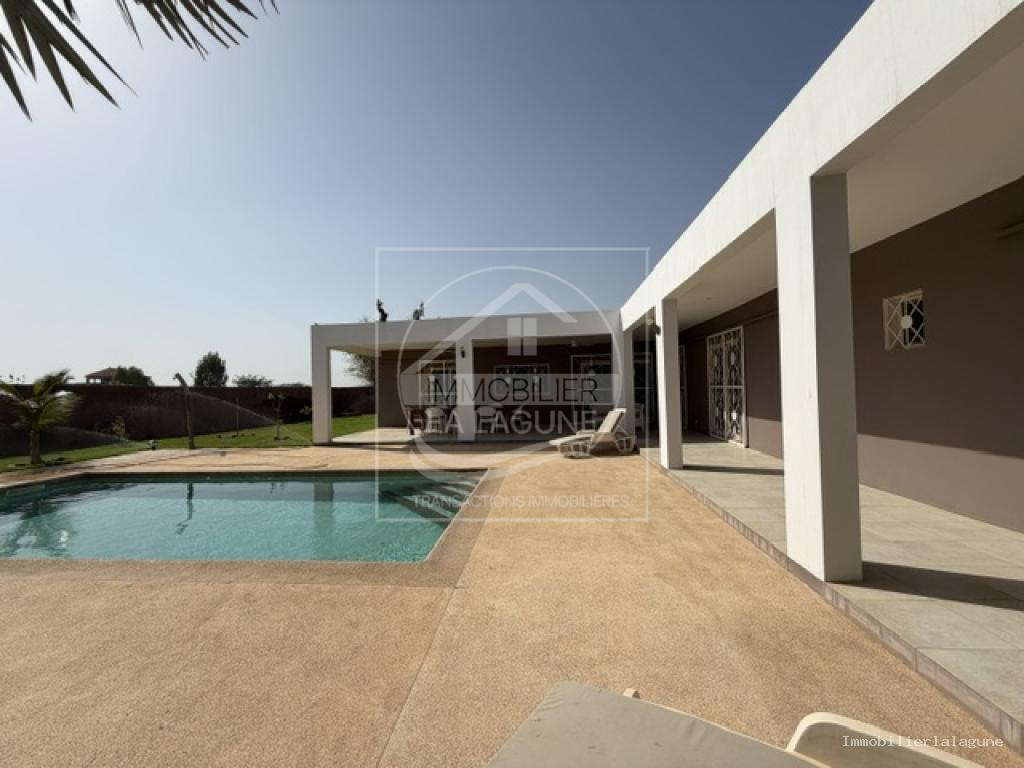 Agence Immobilière Saly Sénégal - V3351 - Villa à NGAPAROU - V3351 villa a vendre ngaparou senegal