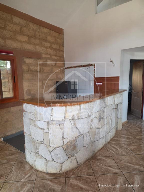 Agence Immobilière Saly Sénégal - V3349 - Villa à SOMONE - Cuisine 1 de la villa proche de la lagune de Somone à vendre, Petite Côte Sénégal — Agence Immobilier La Lagune