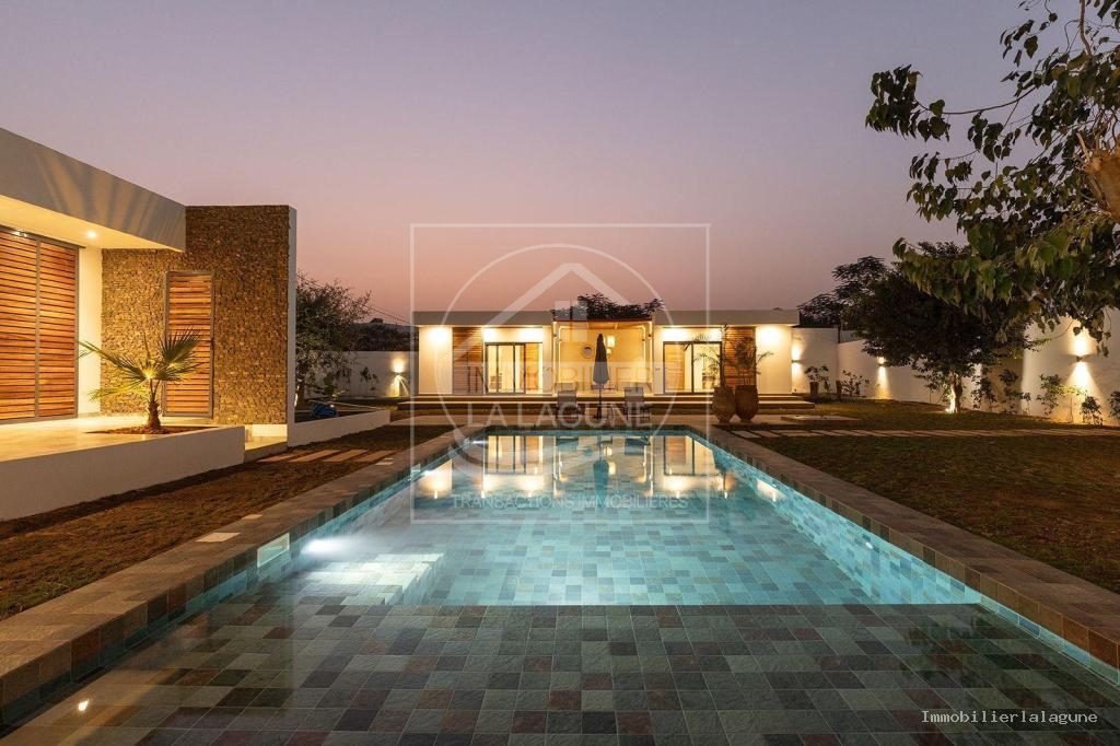 Agence Immobilière Saly Sénégal - V3355 - Villa à NGUERIGNE - V3355 villa a vendre nguerigne senegal