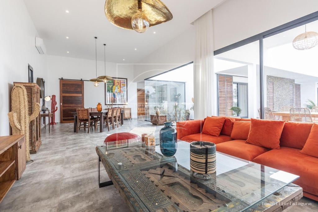 Agence Immobilière Saly Sénégal - V3355 - Villa à NGUERIGNE - V3355 villa a vendre nguerigne senegal