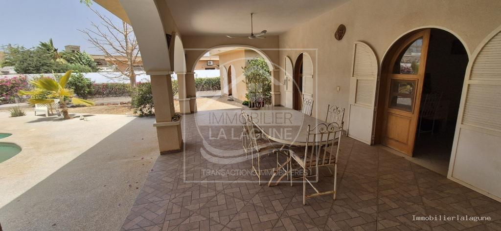 Agence Immobilière Saly Sénégal - V3356 - Villa à NGAPAROU - Début du message réexpédié :

De: 