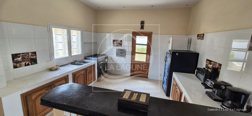 Agence Immobilière Saly Sénégal - V3356 - Villa à NGAPAROU - 