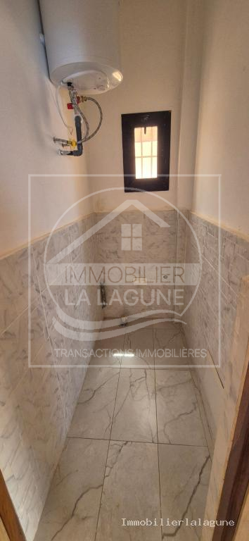 Agence Immobilière Saly Sénégal - C3358 - Commerce à SALY - Buanderie d'un appartement à vendre à Saly, proche des plages, Petite Côte Sénégal — Agence Immobilier La Lagune