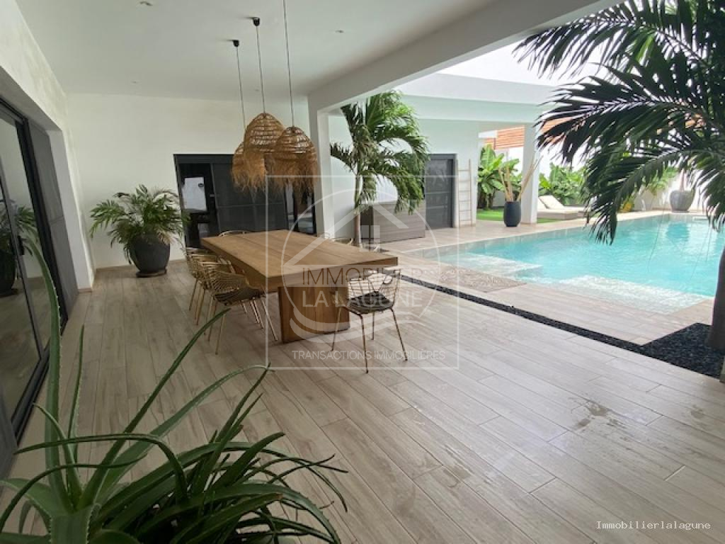 Agence Immobilière Saly Sénégal - V3361 - Villa à NGAPAROU - V3361 villa a vendre ngaparou senegal