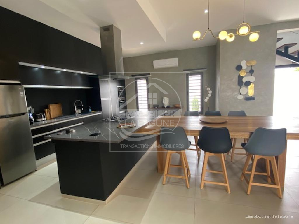 Agence Immobilière Saly Sénégal - V3361 - Villa à NGAPAROU - V3361 villa a vendre ngaparou senegal