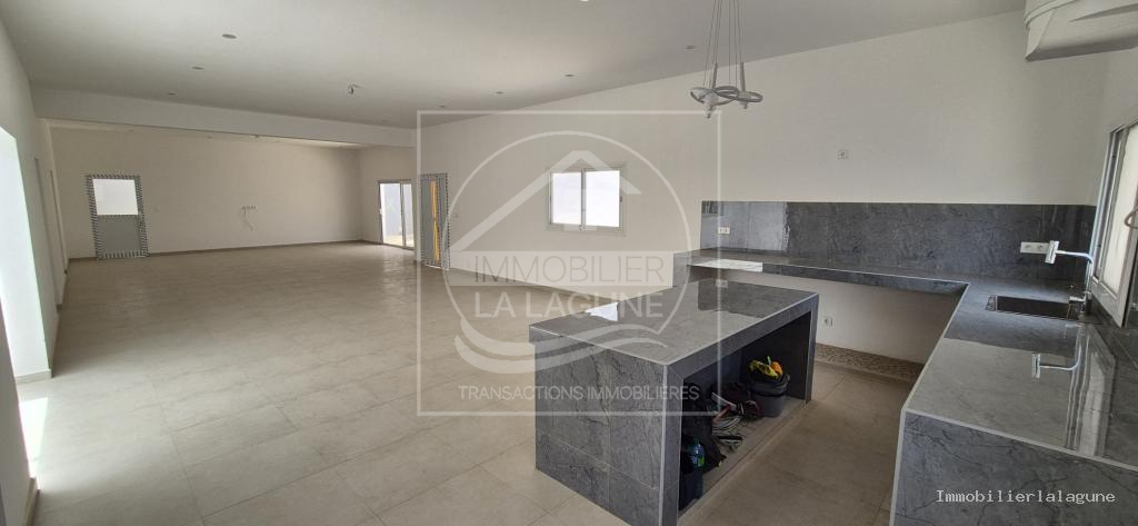 Agence Immobilière Saly Sénégal - V3370 - Villa à SALY - 