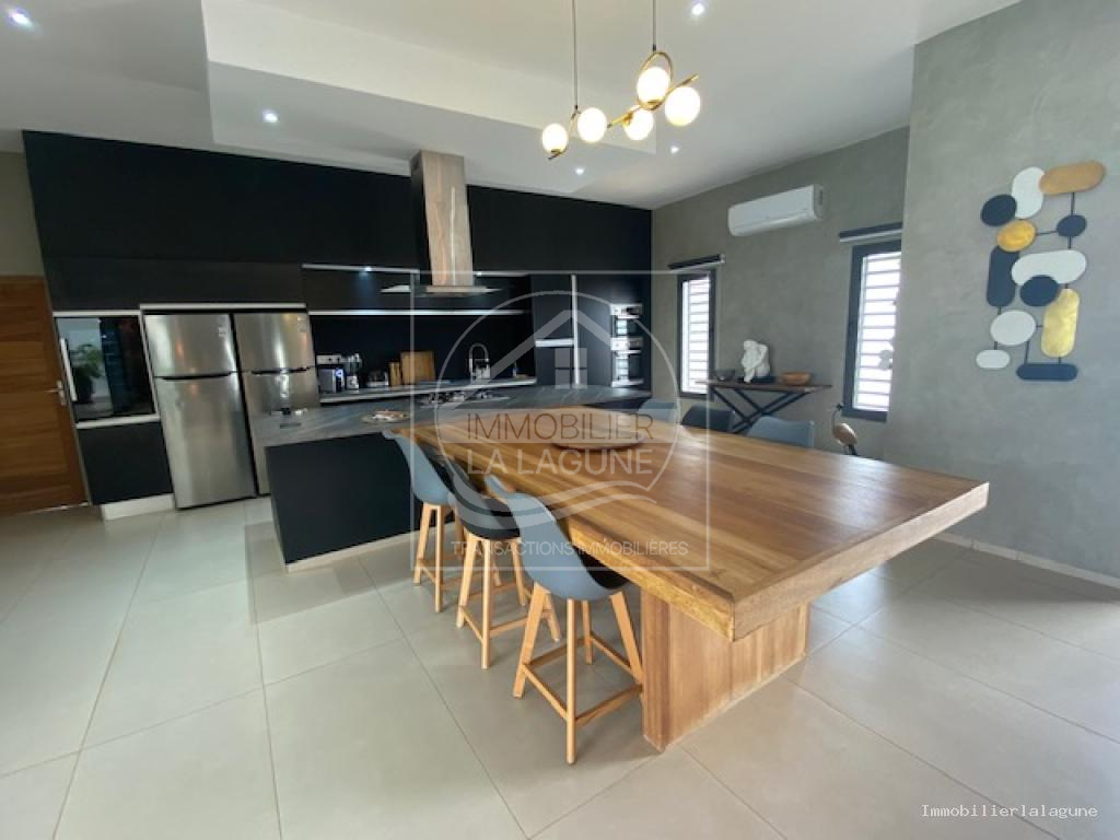 Agence Immobilière Saly Sénégal - V3361 - Villa à NGAPAROU - V3361 villa a vendre ngaparou senegal
