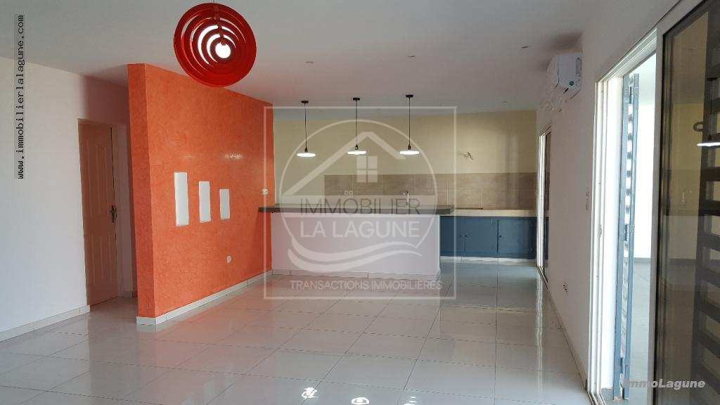 Agence Immobilière Saly Sénégal - V2393 - Villa à NGAPAROU - V2393 villa-a-vendre-contemporaine-ngaparou-senegal