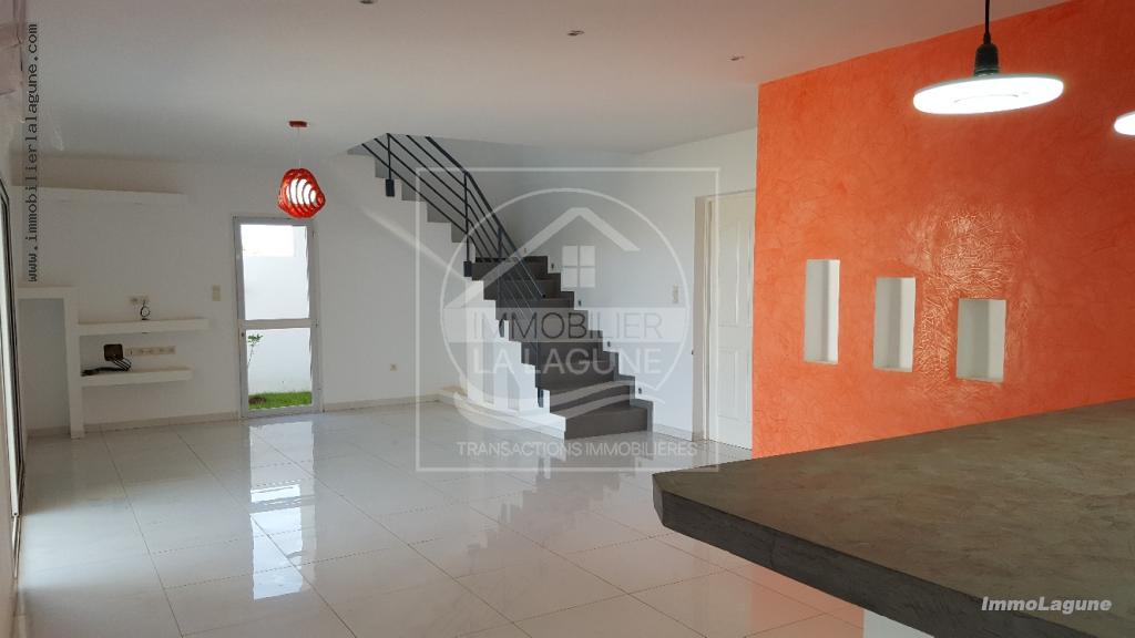 Agence Immobilière Saly Sénégal - V2393 - Villa à NGAPAROU - V2393 villa-a-vendre-contemporaine-ngaparou-senegal