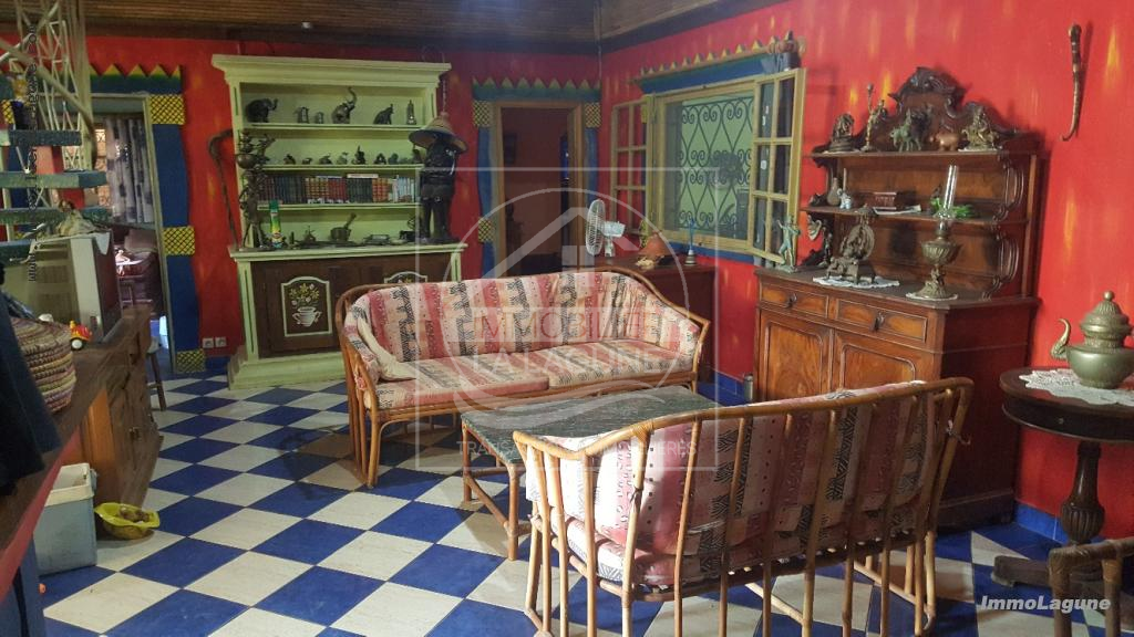 Agence Immobilière Saly Sénégal - C2442 - Commerce à SOMONE - C2442-commerce-en-vente-a-somone-senegal-avec-piscine