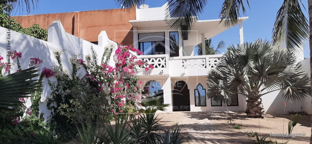 Agence Immobilière Saly Sénégal - V2467 - Villa à MBOUR - V2467 villa-bord-de-mer-mbour-senegal