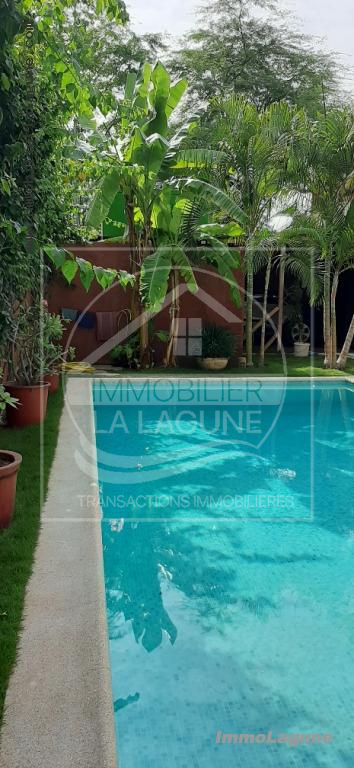 Agence Immobilière Saly Sénégal - V1988 - Villa à NGAPAROU - V1988 villa bord de mer avec piscine en vente ngaparou sénégal