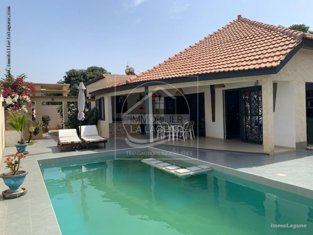 Agence Immobilière Saly Sénégal - V2734 - Villa à NGAPAROU - V2734 villa a vendre ngaparou senegal